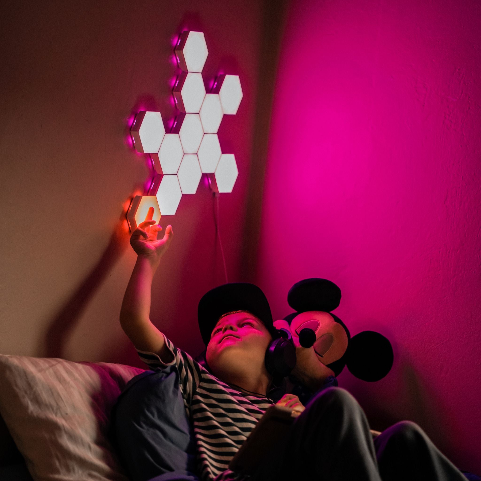 Hexagon LED - RGB og touch (6 moduler) 1