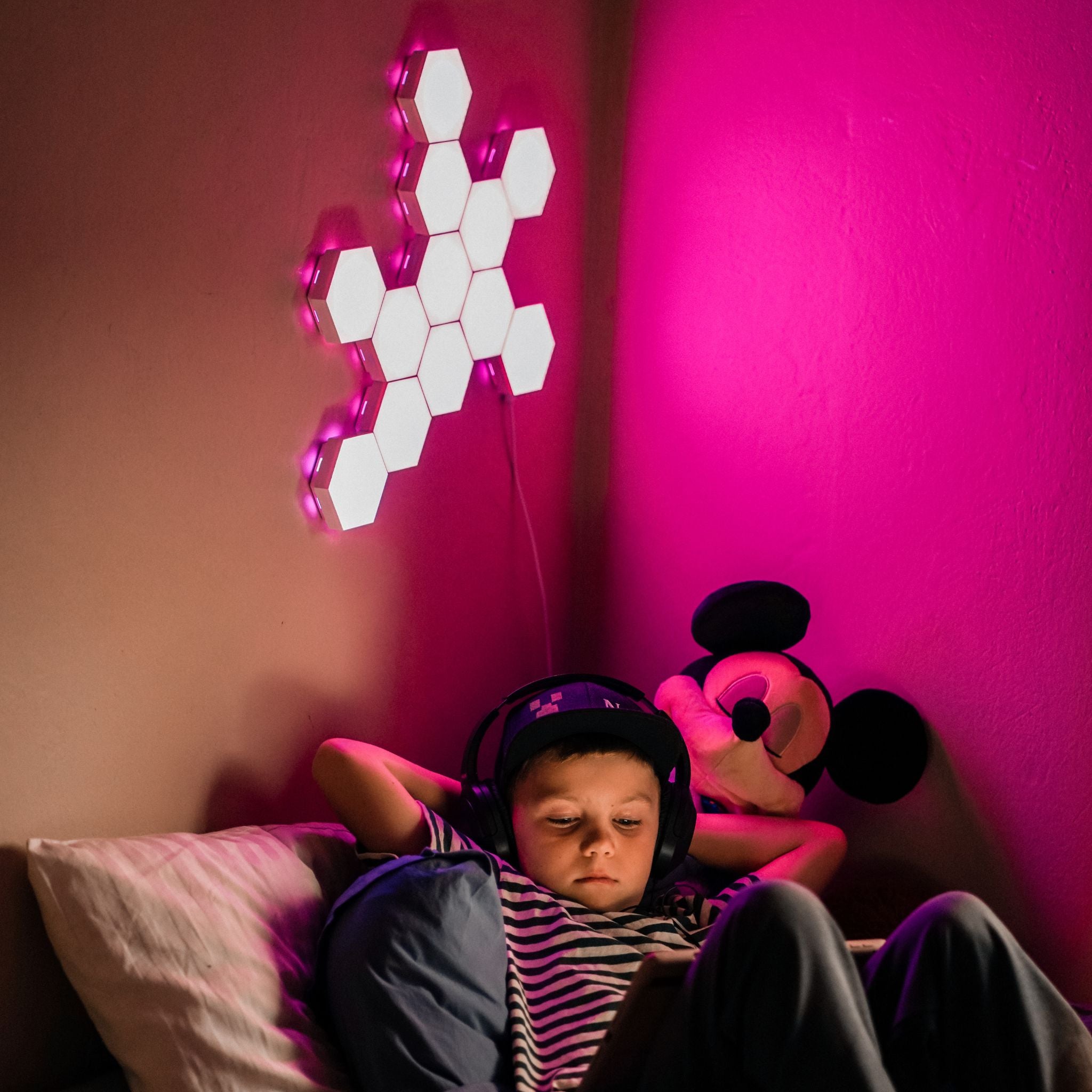 Hexagon LED væglampe til børn (med touch)